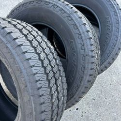 LT 275 70 18 BRIDGESTONE DUELER AT NEW TAKE OFF TIRES 10 PLYS 
