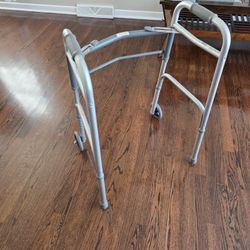 New Foldable Walker 