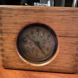 Alfred Plasschaert 1920’s Pigeon Racing Clock Numbered 9514 Throughout