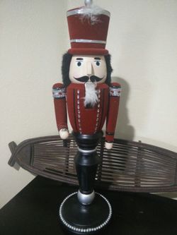Xmas nut cracker