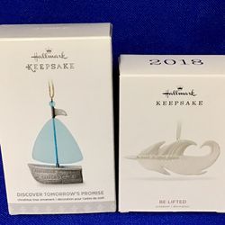 New Hallmark Ornaments Discover Tomorrows Promise Sailboat & Be Lifted Feather Thumbnail