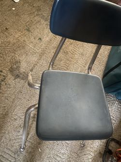 Kid School chairs