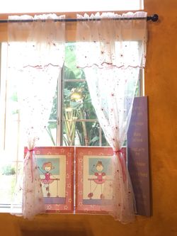 Girl’s Room Decor - Sister plaque, ballerina paintings, and curtains.