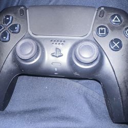 PS5 CONTROLLER 