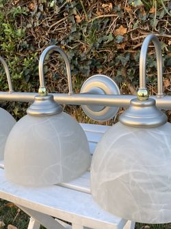 3 Light Vanity Wall Lamp