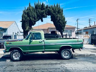 F250 4x4 High Boy Truck
