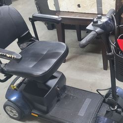 Gogo Elite Traveler Mobility Scooter 