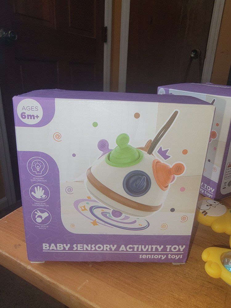 . 💞NEW 6MTH+ SENSORY TOY. CHEW, RATTLE, SPIN, PULL, POP IN AND OUT, TEETHER, HOLD OR HANG. SEE ALL PICS