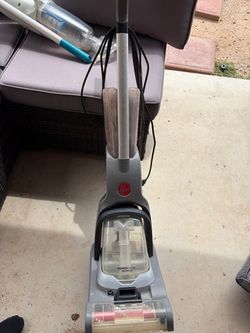 Carpet cleaner