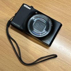 Nikon Coolpix S8000 Black Digital Camera