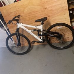 Gravity Mountain Bike for Sale in Temecula CA OfferUp