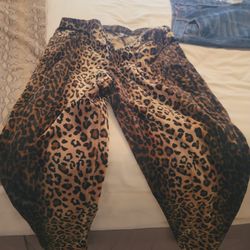 Players  cheetah pants
