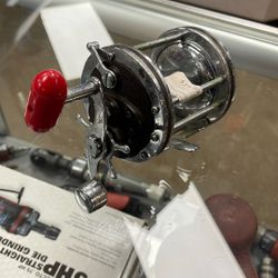 Dolphin 400 Fishing Reel