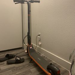 Segway Ninibot Scooter