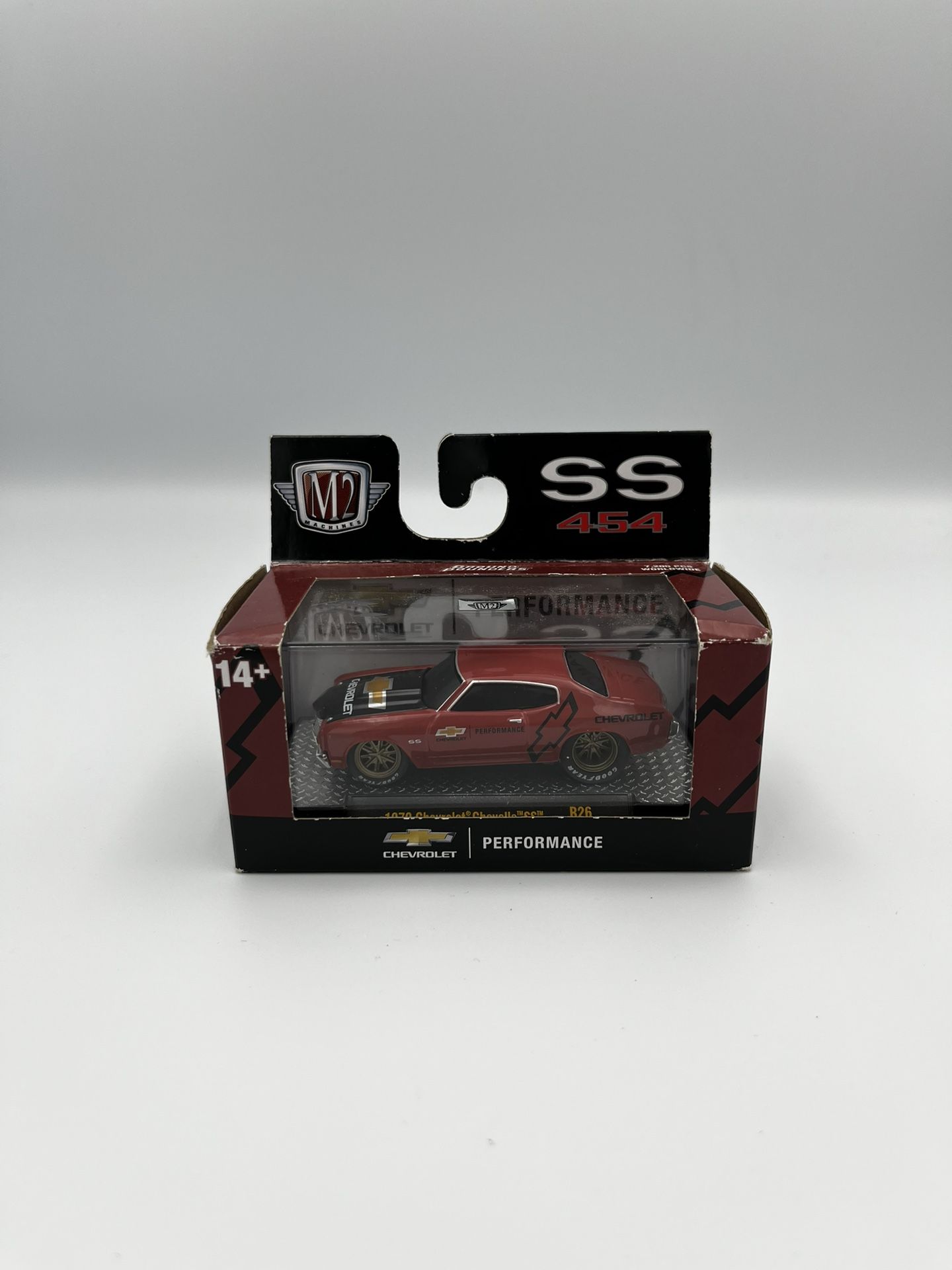M2 Machines 1970 Chevrolet Chevelle SS 454 Collectible 1:64 Scale