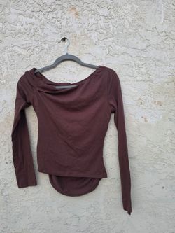 Brown Off-Shoulder Long Sleeve Top