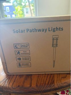 Outdoor solar lights - 8 pack
