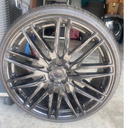 22” Gloss Black Multi-Spoke Wheel with Tire