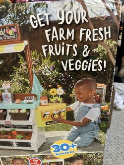 Brand New Little Tike Farm Fresh Fruits & Veggies Set Toy