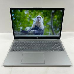 HP Laptop 15 15.6" i3-N305 1.8GHz 8GB RAM 512GB SSD intel(r) uhd graphics