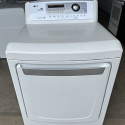 LG Electric Dryer (1 Month Warranty)