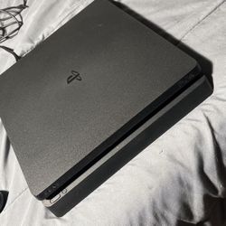 PS4 Slim 1tb