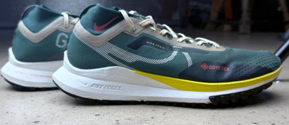 Nike trail running shoes men’s 12