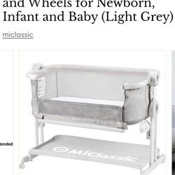 Miclassic Baby Bassinet Bedside Sleeper Crib