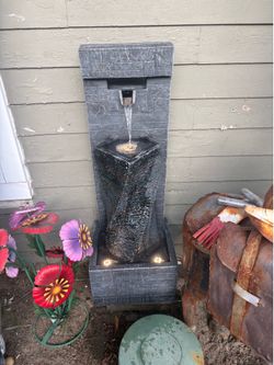 Water Fountain With LED Lights