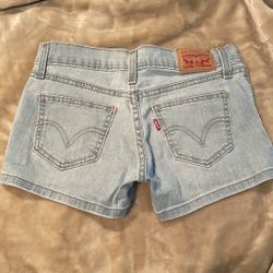 Levi’s mid waist denim shorts 