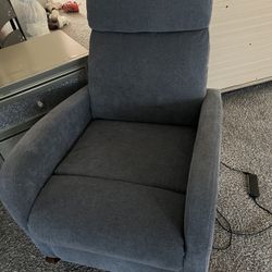 Comfy Rocking Chair 