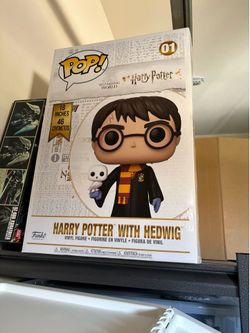 Funko POP Mega size Harry Potter with Hedwig