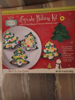 Cupcake Baking Kit