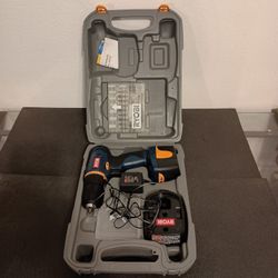 Ryobi 9.6v Cordless Drill Set - Needs New Battery