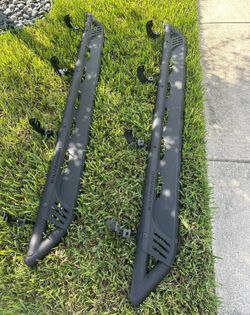 2020-2026 Chevrolet Silverado Factory Accessory Running Boards Like Brand New!