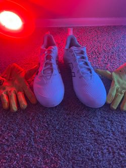 Yellow  LARGE grip boost gloves and white size 11 cleats