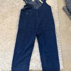 GRAEIDA Denim Blue Women's Jeans with Pockets, Solid Pattern, Regular Size