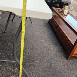 4 Ft Collapsible Table