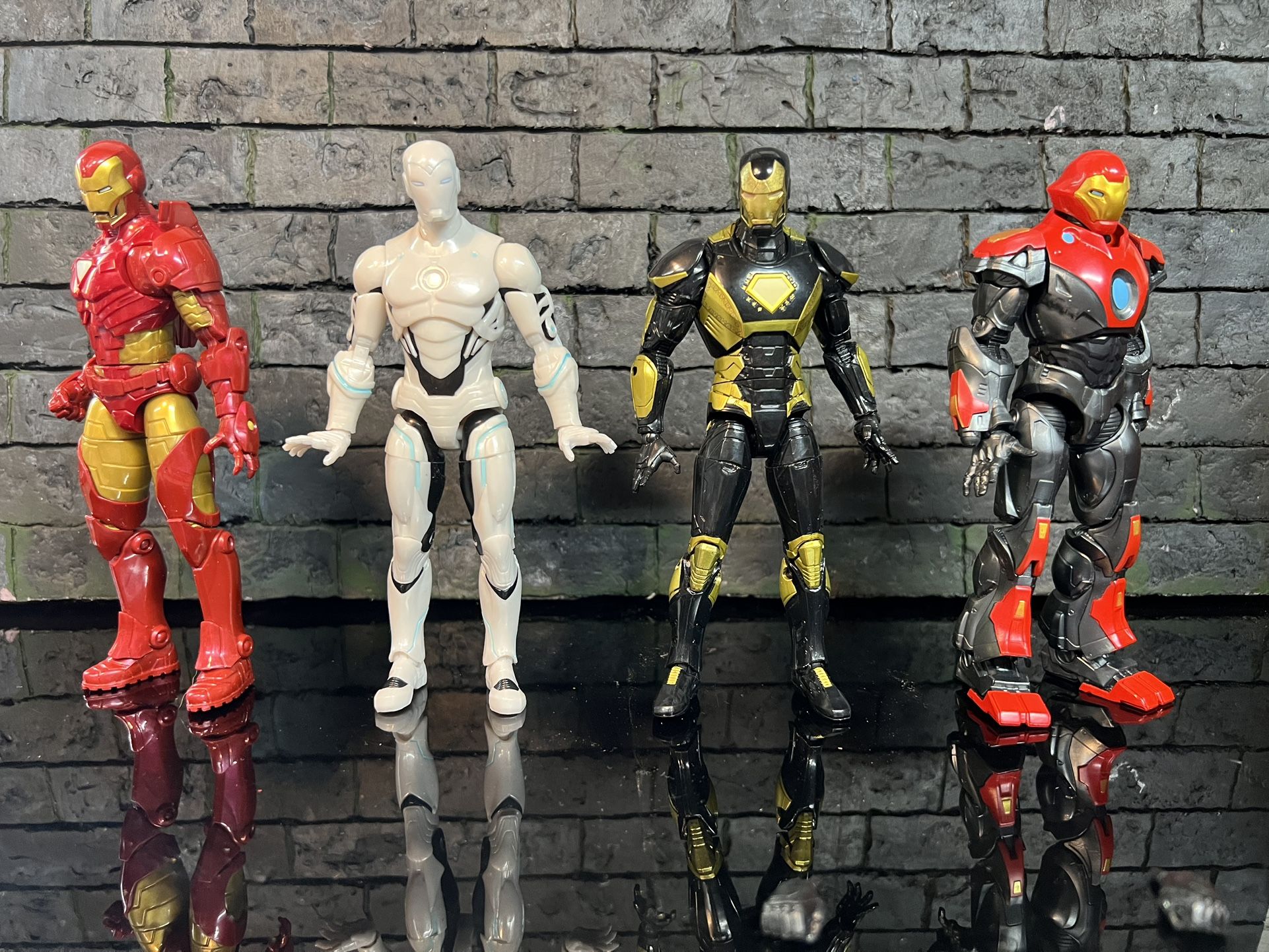 Marvel Legends Iron Man Lot