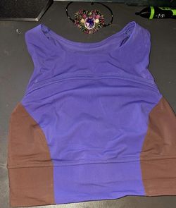 Top Lululemon
