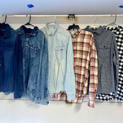 Assorted Men’s Fashion Casual Button Ups Flannels 6 Pieces - Size Large 