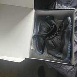 Jordan Gamma blue  size 3y