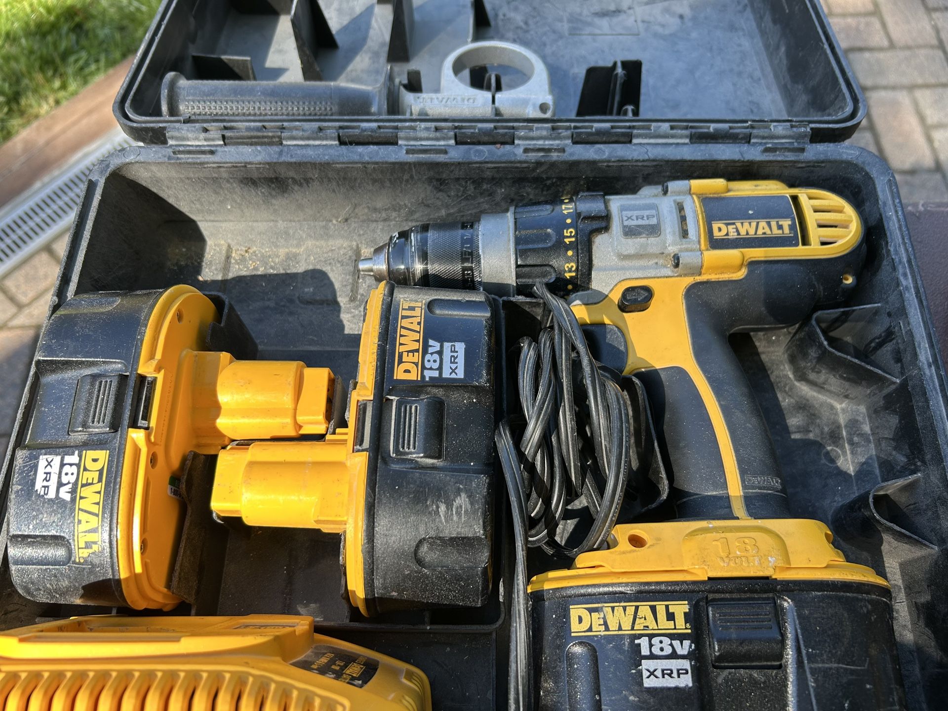 DeWalt 18V XRP Drill Set 