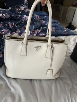 Authentic Prada City Calf Double Zip Galleria Tote Safiano Leather