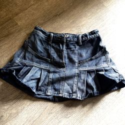 Mini Skirt 