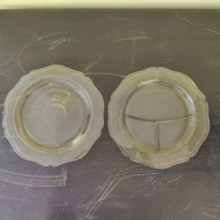 SET OF 2 DEPRESSION GLASS PLATES