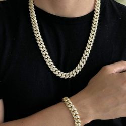 Big Diamond Cuban Link Set 14K Gold Plated Doesn't Loses Color 
