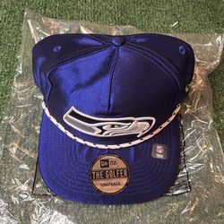 BRAND NEW Seattle Seahawks flat bill hat.