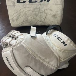CCM Revolution 595 Glove And Blocker Pair JR Regular 