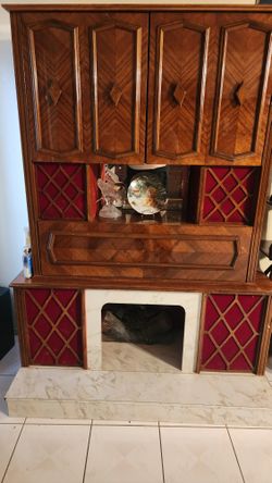 Phono-Sonic light up fireplace, Record Player, Stereo,cassette, Liquor Cabinet